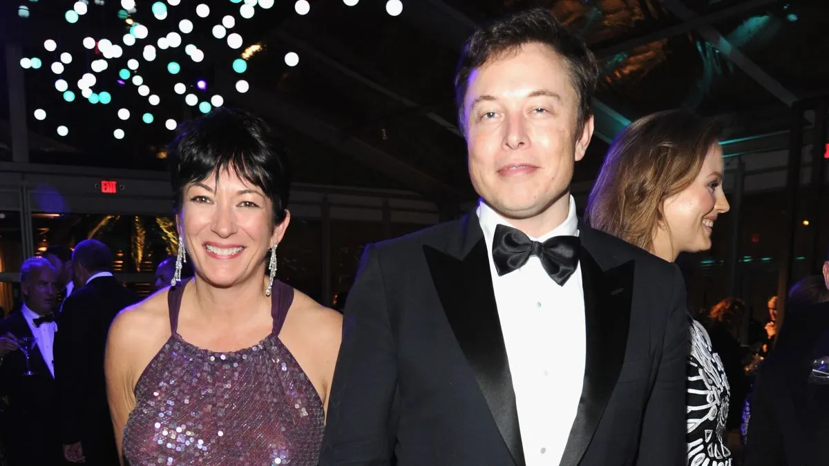  Ghislaine Maxwell and Elon Musk attend the 2014 Vanity Fair Oscar Party Hosted By Graydon Carter on March 2, 2014 in West Hollywood, California. (Photo by Kevin Mazur/VF14/WireImage)