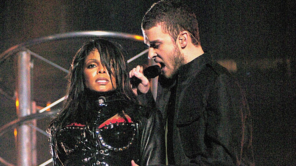 Janet Jackson and Justin Timberlake perform during the AOL TopSpeed Super Bowl XXXVIII Halftime Show Produced by MTV
