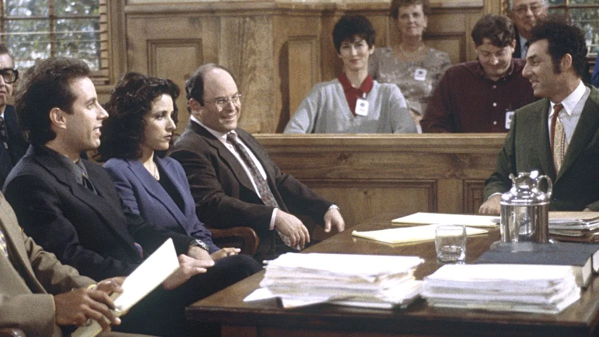 Julia Louis-Dreyfus, Jerry Seinfeld, Jason Alexander, Jerry Stiller, Barney Martin, Phil Morris, Michael Richards, and Liz Sheridan in Seinfeld (1989)