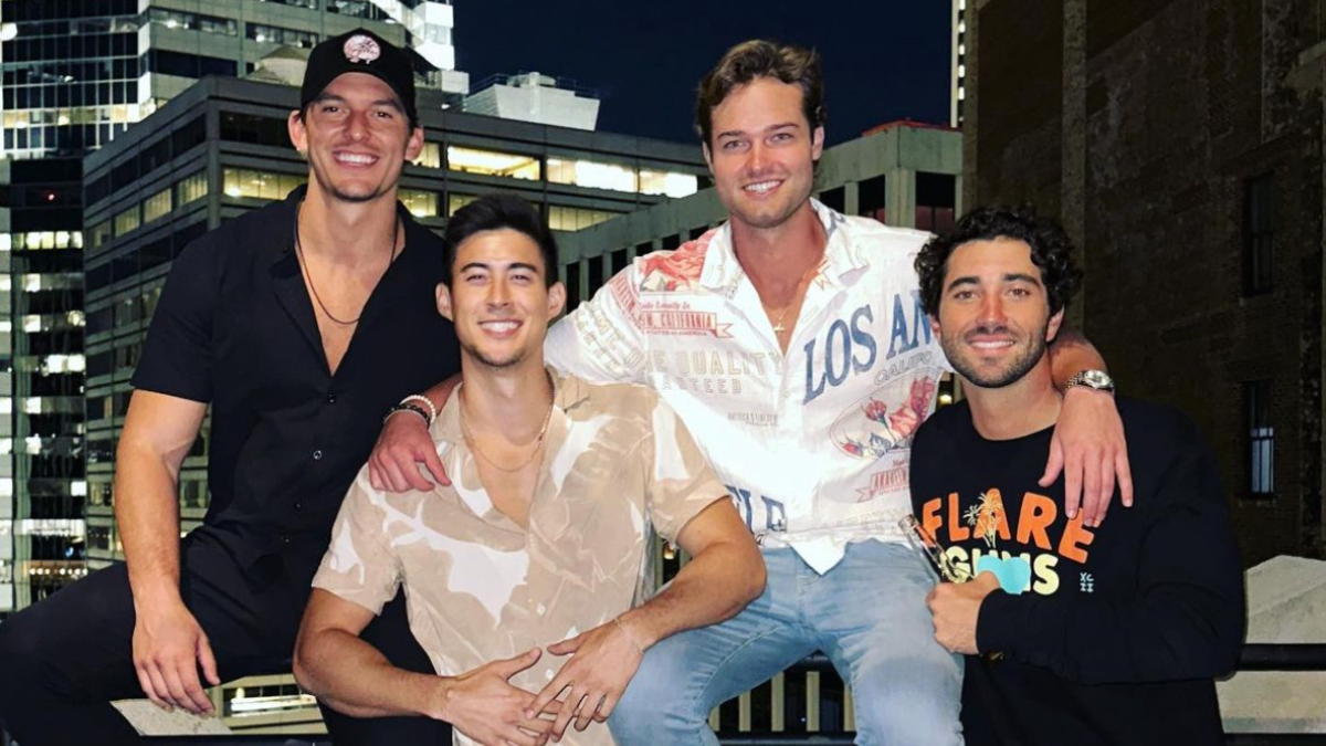 Is ‘The Bachelor’ Star Joey Graziadei Still Friends With Any of His ...