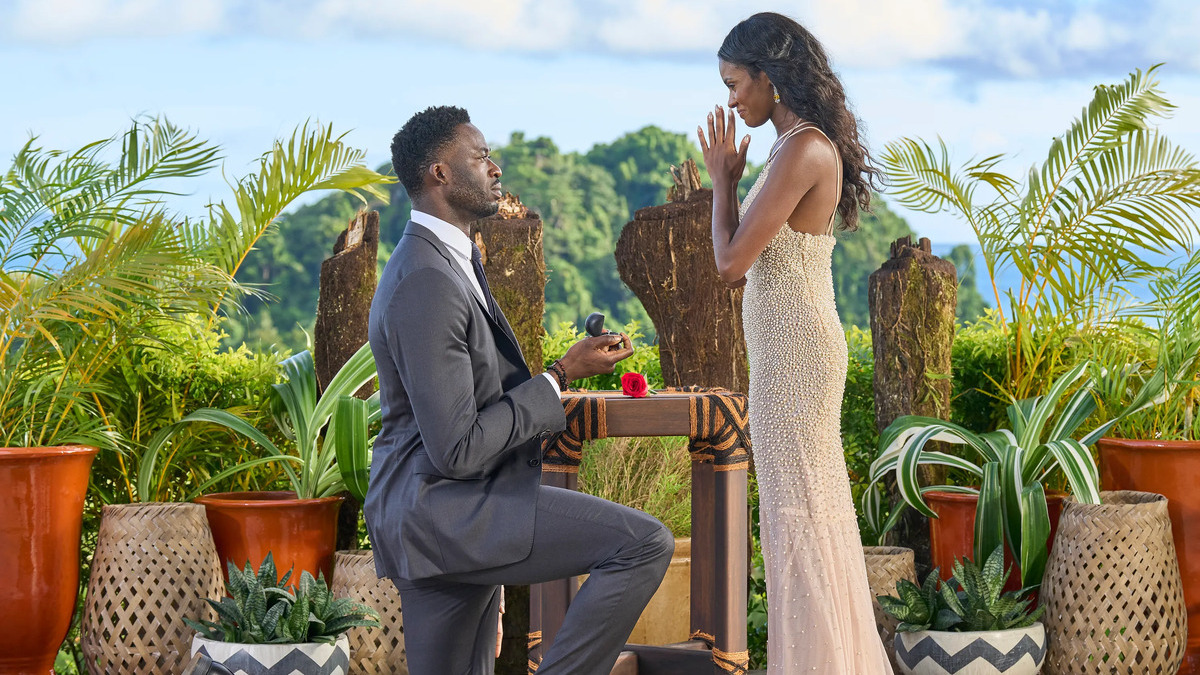 Dotun gets down on one knee to propose to Charity in 'The Bacherlorette.'