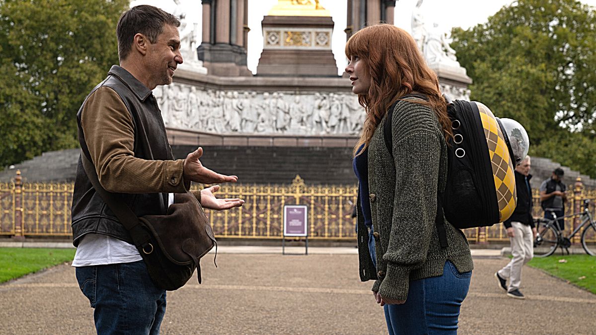Bryce Dallas Howard and Sam Rockwell in "Argylle."