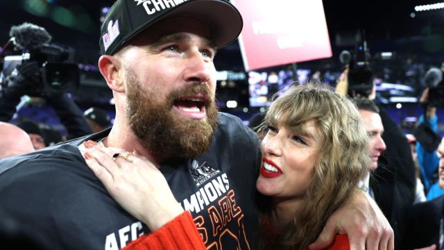 : Travis Kelce #87 of the Kansas City Chiefs celebrates with Taylor Swift after a 17-10 victory against the Baltimore Ravens in the AFC Championship Game at M&T Bank Stadium on January 28, 2024 in Baltimore, Maryland. (Photo by Patrick Smith/Getty Images)