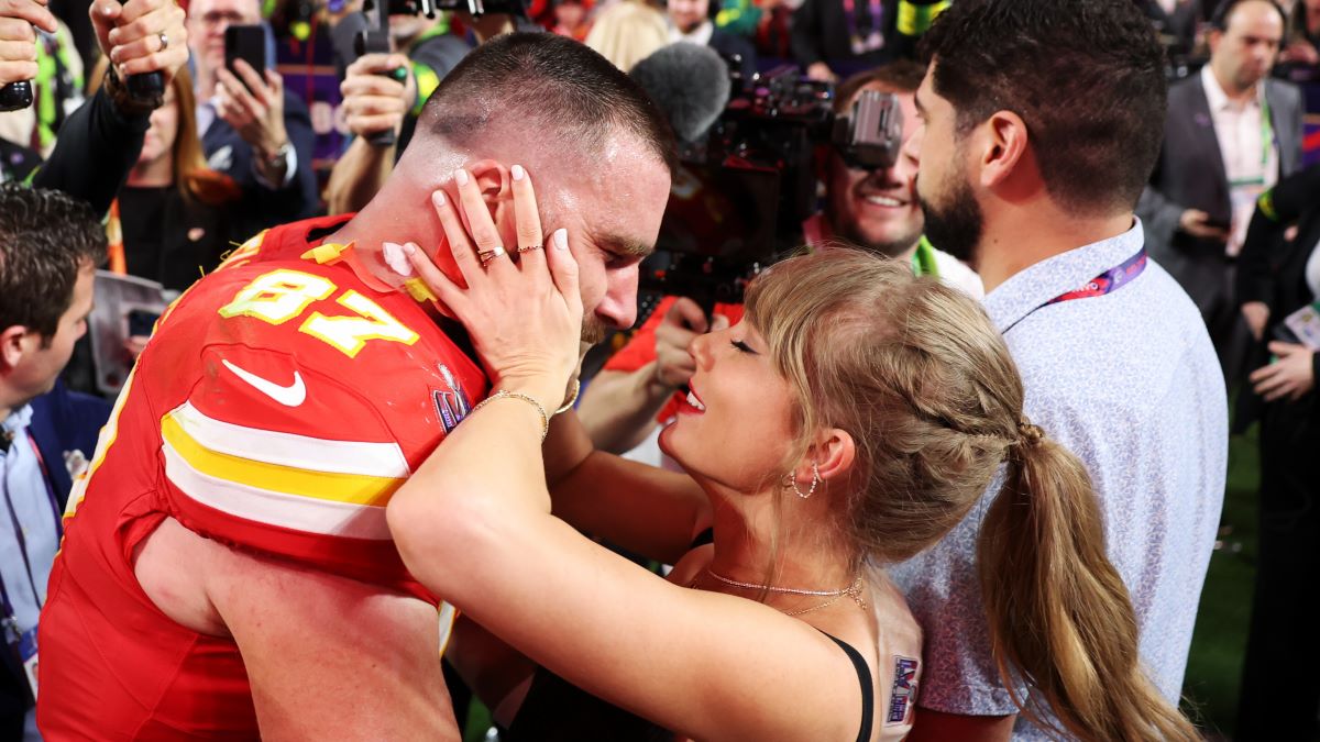 Travis Kelce #87 of the Kansas City Chiefs and Taylor Swift embrace after defeating the San Francisco 49ers in overtime during Super Bowl LVIII at Allegiant Stadium on February 11, 2024 in Las Vegas, Nevada. (Photo by Ezra Shaw/Getty Images)