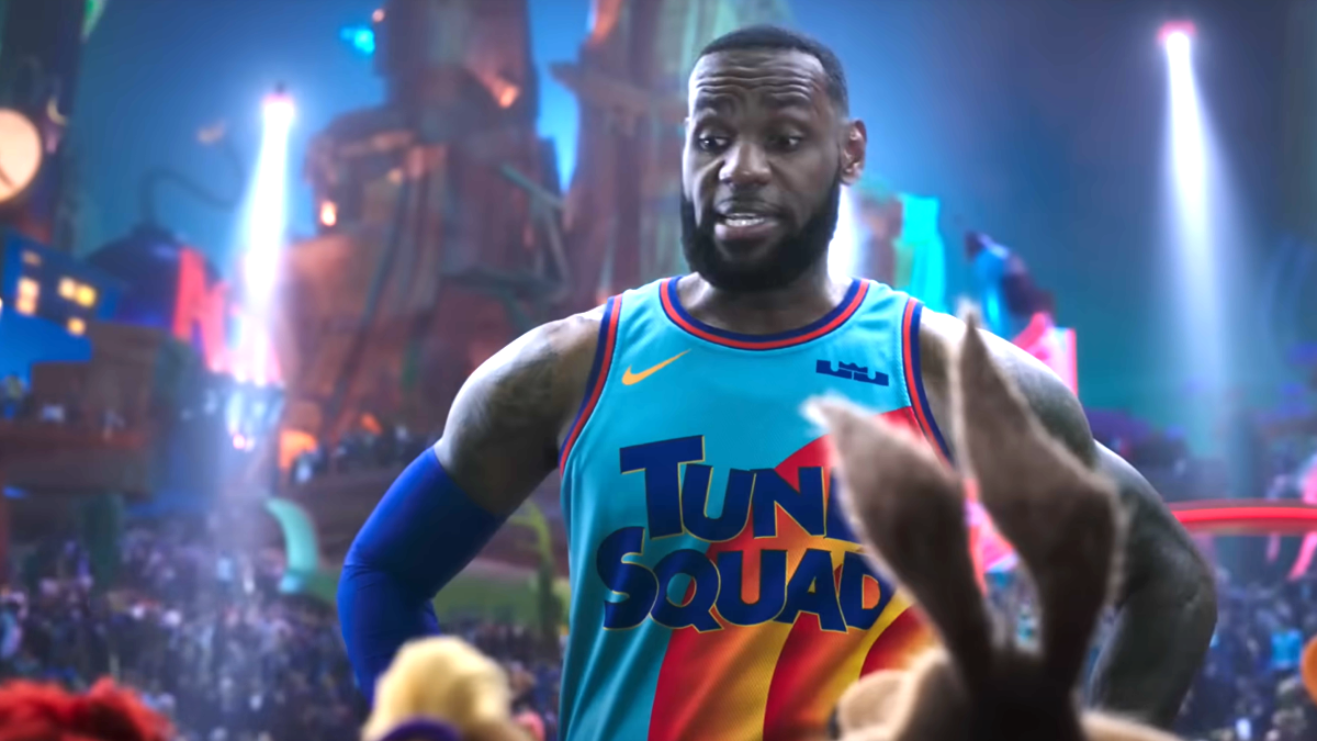 LeBron James giving a pep talk in 'Space Jam: A New Legacy.'
