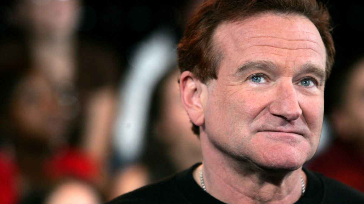 NEW YORK - APRIL 27: (FILE PHOTO) (US TABLOIDS OUT) Actor Robin Williams appears onstage during MTV's Total Request Live at the MTV Times Square Studios on April 27, 2006 in New York City. It was announced on August 9, 2006 that Williams is seeking treatment for alcoholism after being sober for 20 years. (Photo by Peter Kramer/Getty Images)