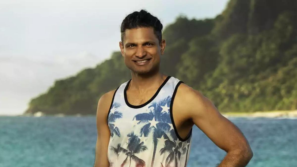 Present continuous. екатерина гордеева и сергей гриньков. Is he dancing now. майкл зук. фон джаст дэнс.