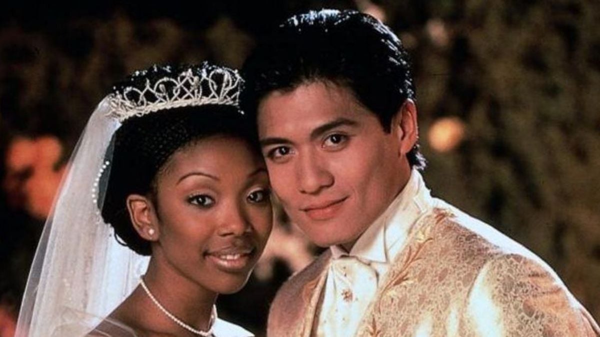 Brandy and Paolo Montalban as Cinderella and Prince Charming in 1997's Cinderella