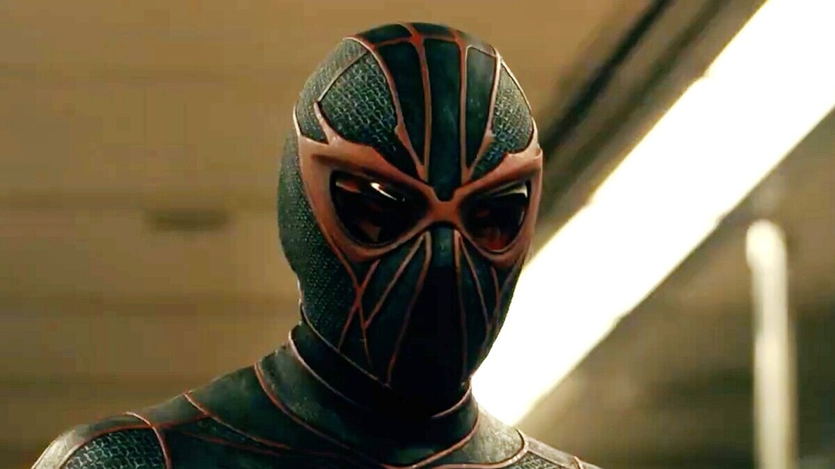Ezekiel Sims in his Not Spider-Man costume in Madame Web