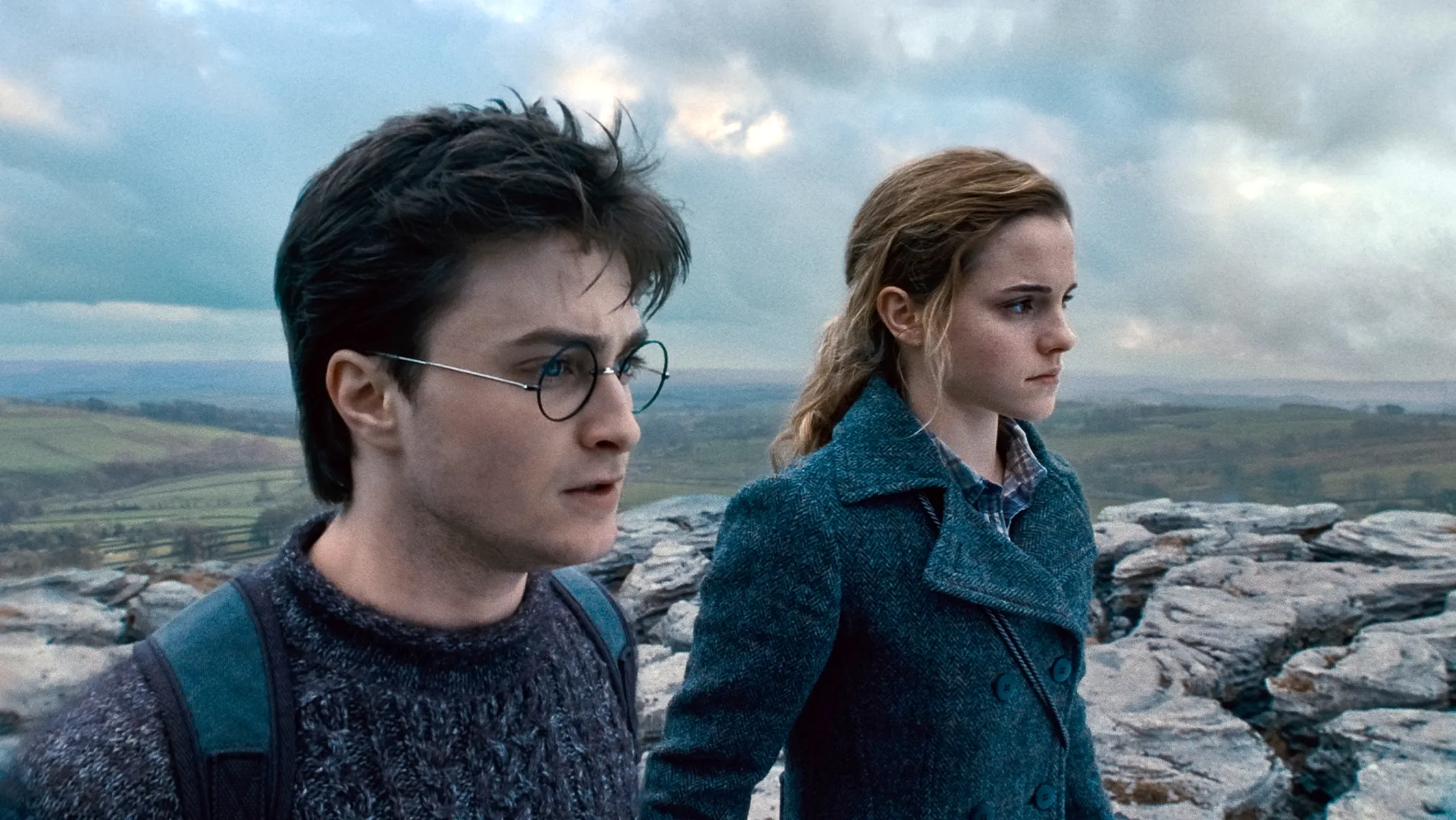 Harry Potter and Hermoine are looking out in the distance in Deathly Hollows.