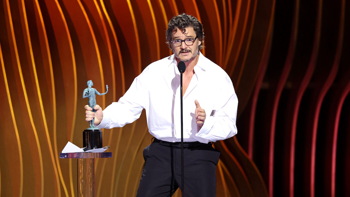 Pedro Pascal accepting his SAG Award for 'The Last of Us'