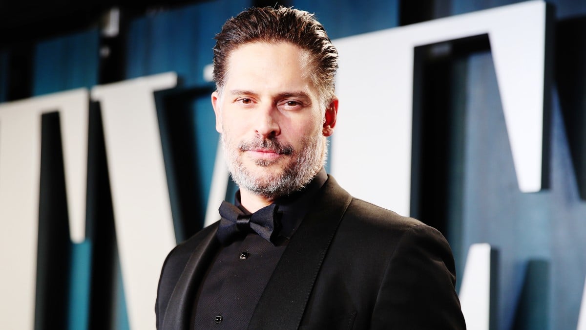 Joe Manganiello tall