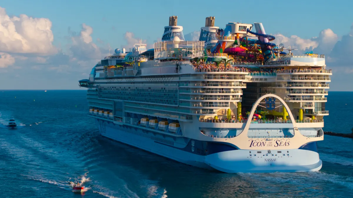 royal caribbean cruise ship comparison