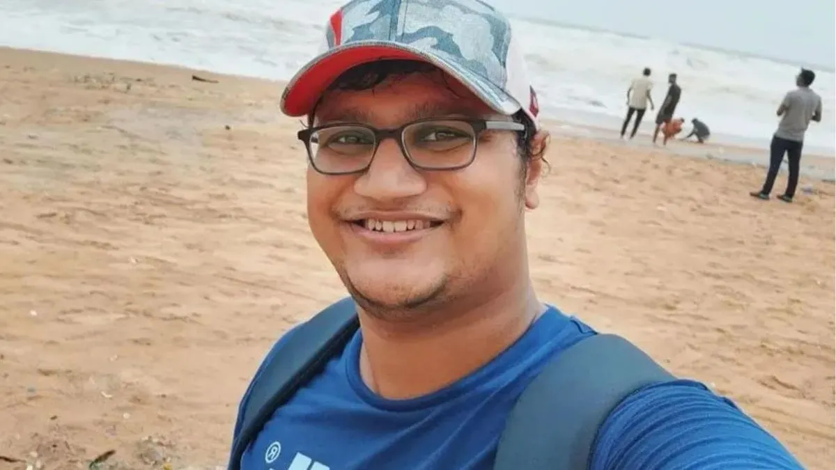 Selfie by late-Angry Rantman AKA Abhradeep Saha on a beach