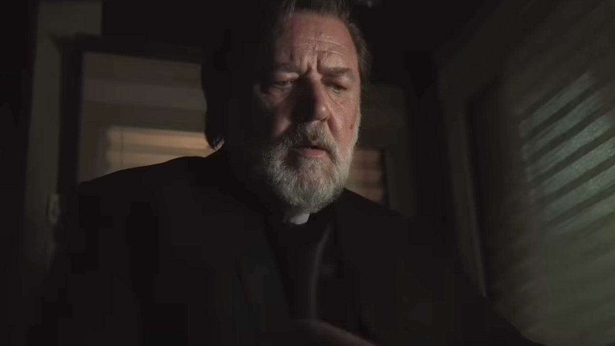 The Exorcism Russell Crowe As Priest