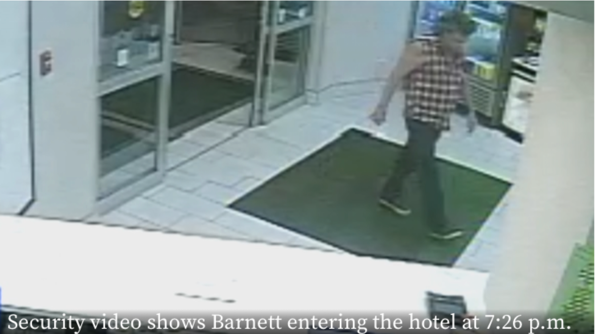 O momento da morte de Barnett foi suspeito.  A polícia de Charleston esclareceu o que aconteceu. 