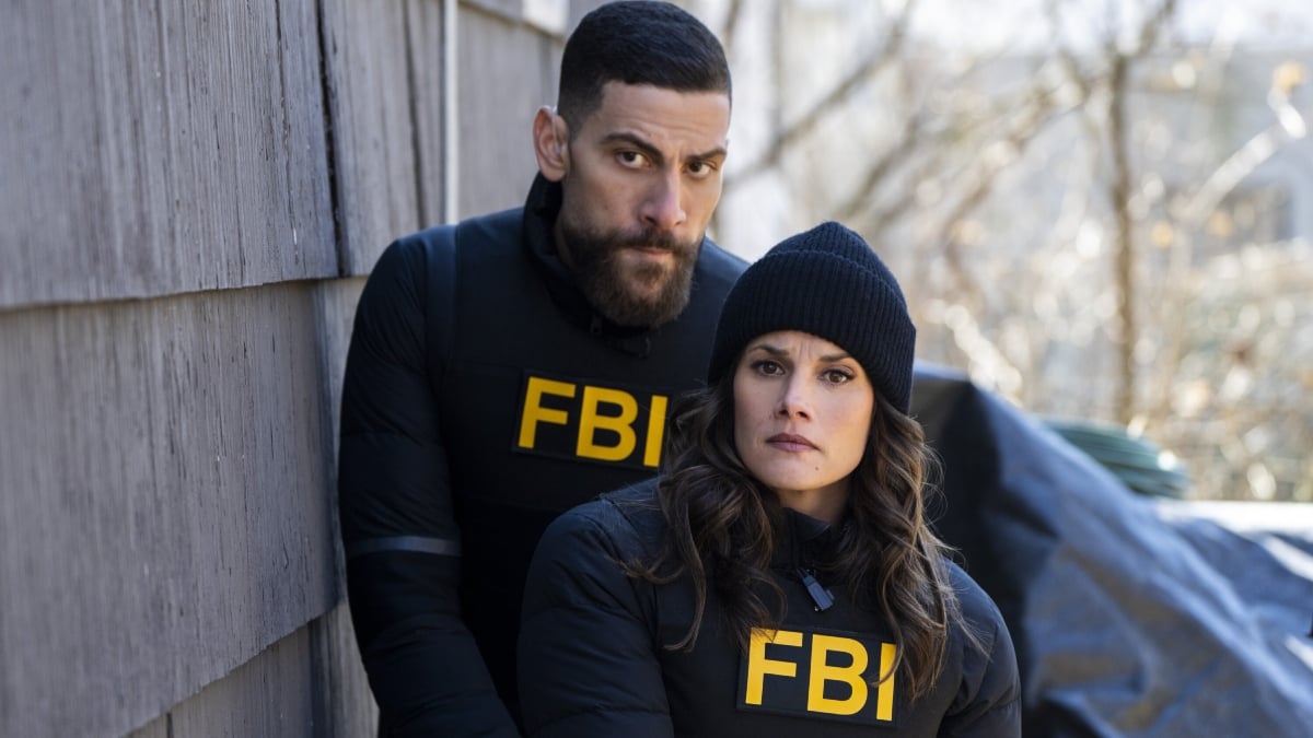 Zeeko Zaki as Omar and Missy Peregrym as Maggie in FBI