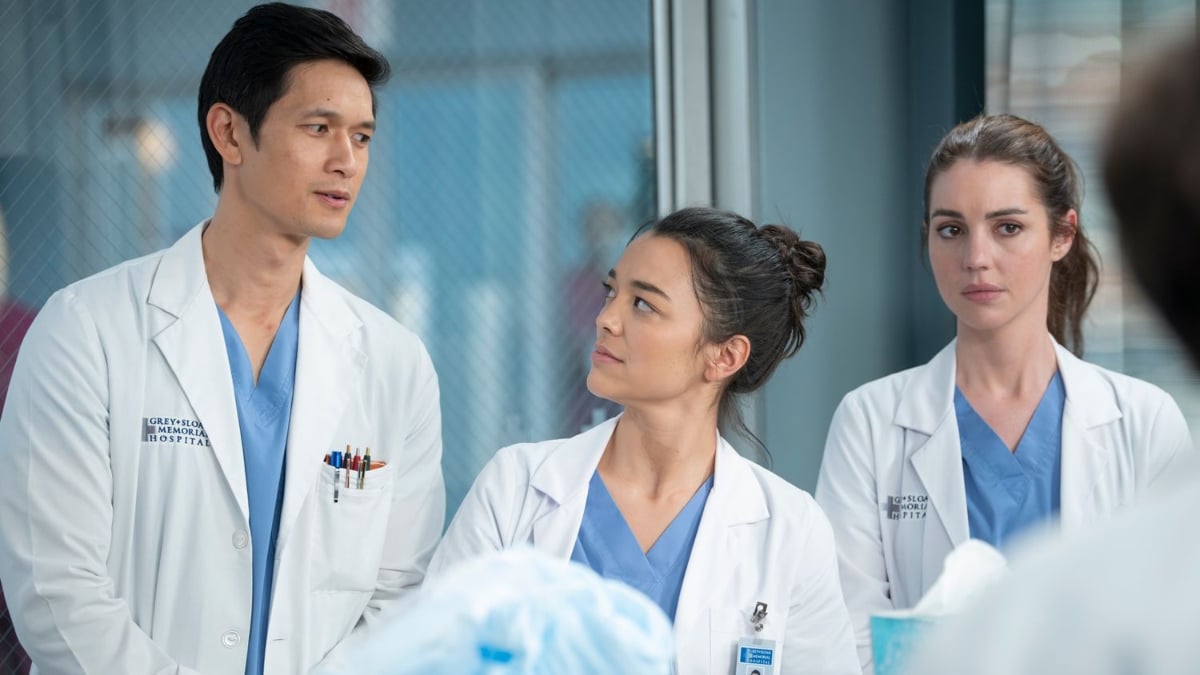 Harry Shum Jr. as Benson Blue Kwan, Adelaide Kane as Jules Millin, and Midori Francis as Mika Yasuda on Grey's Anatomy