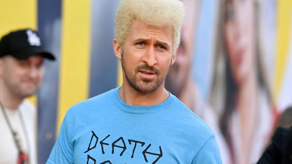 Ryan Gosling dressed as Beavis from Beavis and Butthead