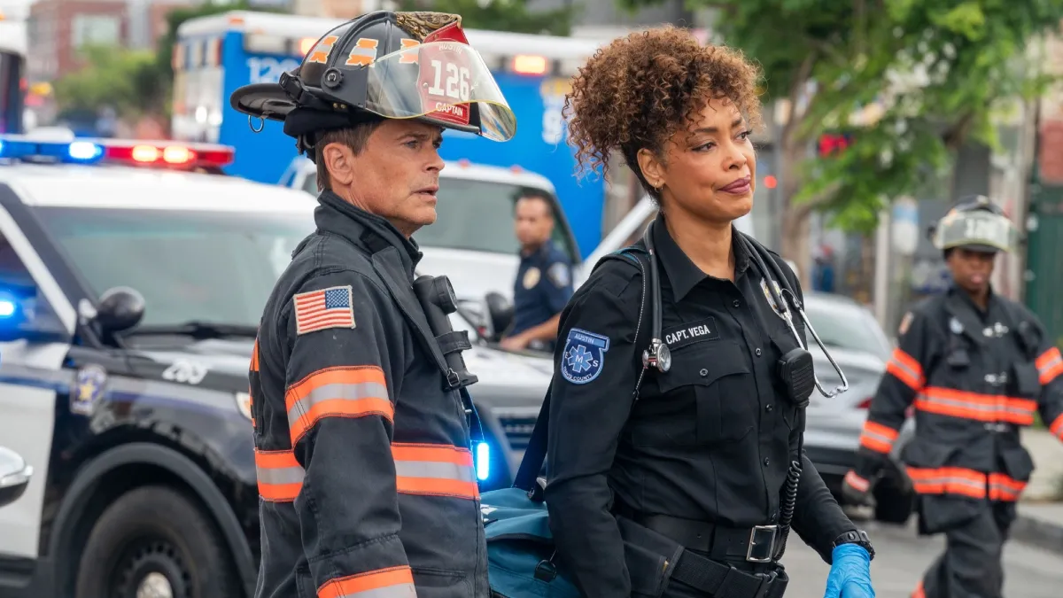 Rob Lowe and Gina Torres on 9-1-1: Lone Star