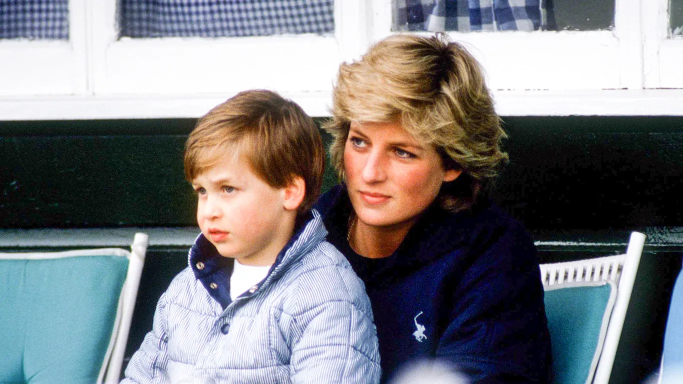 'My mom kind of fancied you': Prince William revealed mom Princess Diana had a crush on Kevin Costner