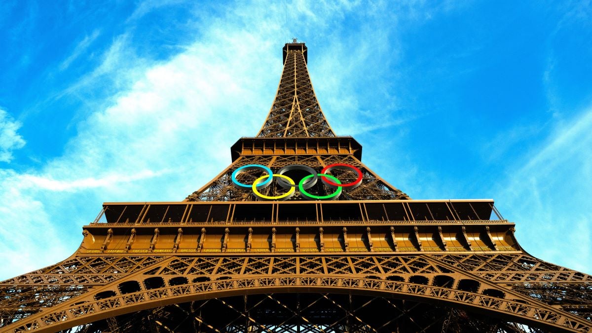 A general view of the Eiffel Tower at as the Olympic Rings are displayed during previews ahead of the Paris 2024 Olympic Gameson July 20, 2024 in Paris, France. (Photo by David Ramos/Getty Images)