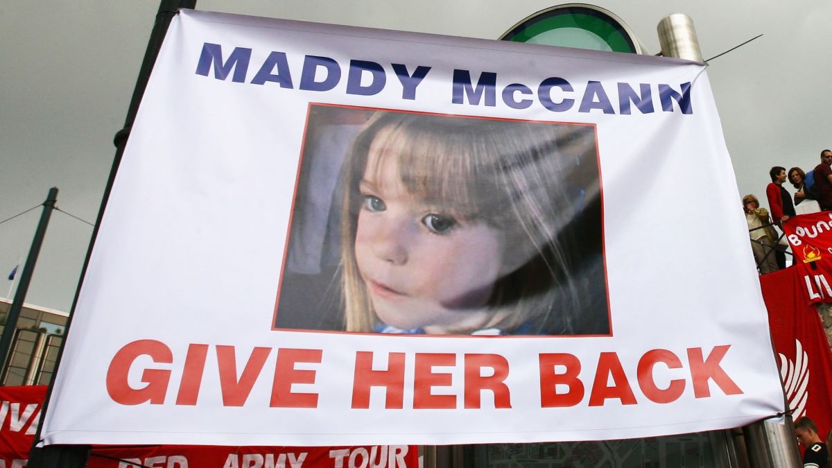 Liverpool fans display a banner appealing for the safe return of Madeleine McCann prior to the UEFA Champions League Final between AC Milan and Liverpool at the Olympic Stadium on May 23, 2007 in Athens, Greece. (Photo by Shaun Botterill/Getty Images)