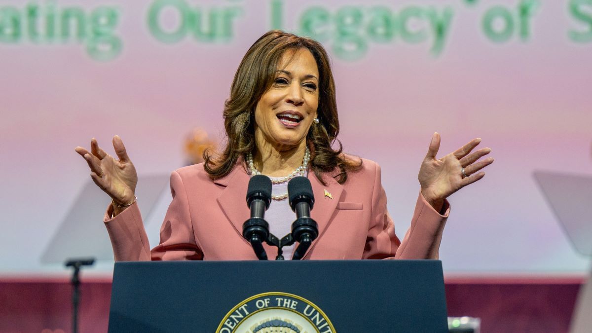 U.S. Vice President Kamala Harris speaks to Alpha Kappa Alpha Sorority members at the Kay Bailey Hutchison Convention Center on July 10, 2024 in Dallas, Texas. The Vice President spoke to approximately 20,000 members from her sorority in a continued effort to rally support ahead of the upcoming November Presidential election.