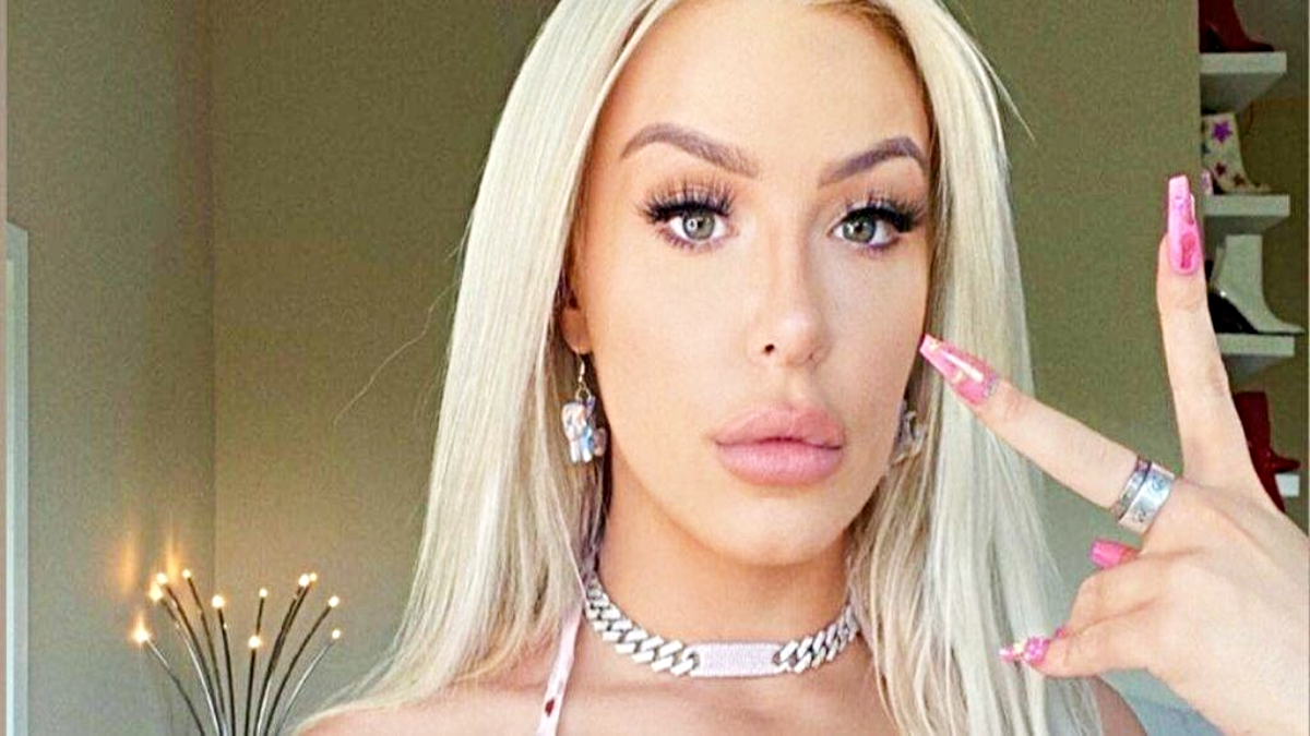 Where Is Tana Mongeau from?