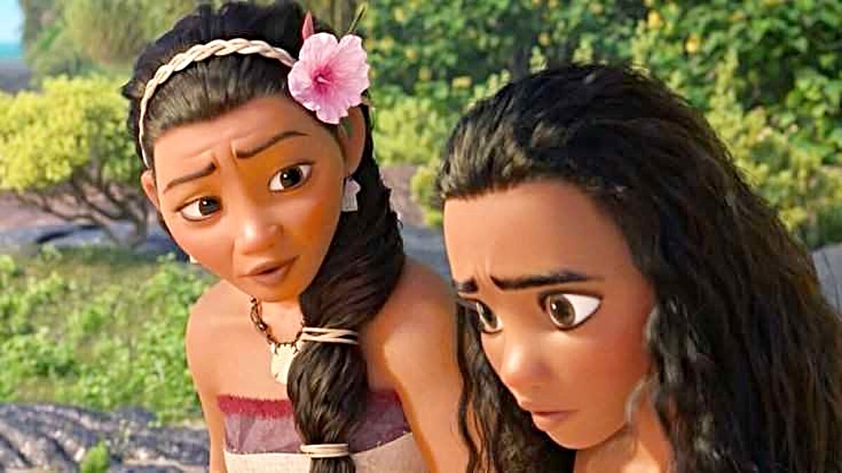 Sina hablando con Moana