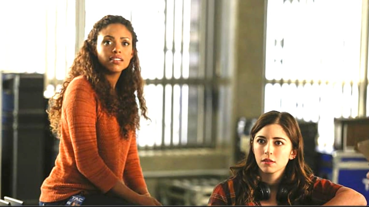 Jaime Lee Kirchner and Annabelle Attanasio in Bull