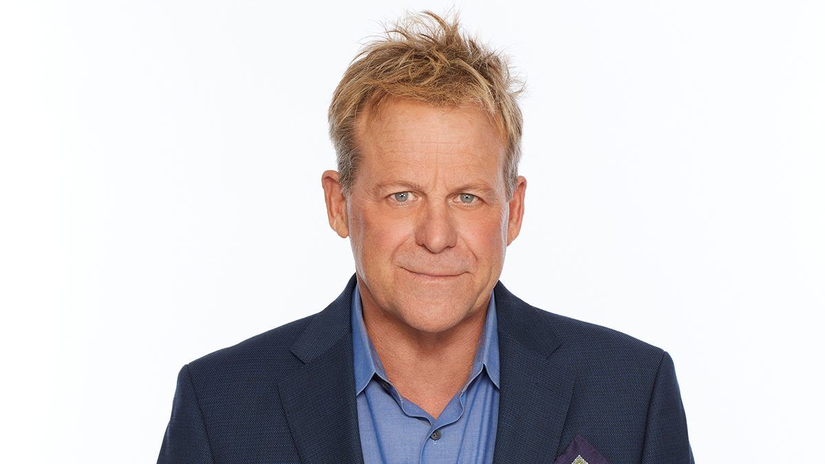 Kin Shrines as Scott Baldwin in a promotional image for General Hospital.