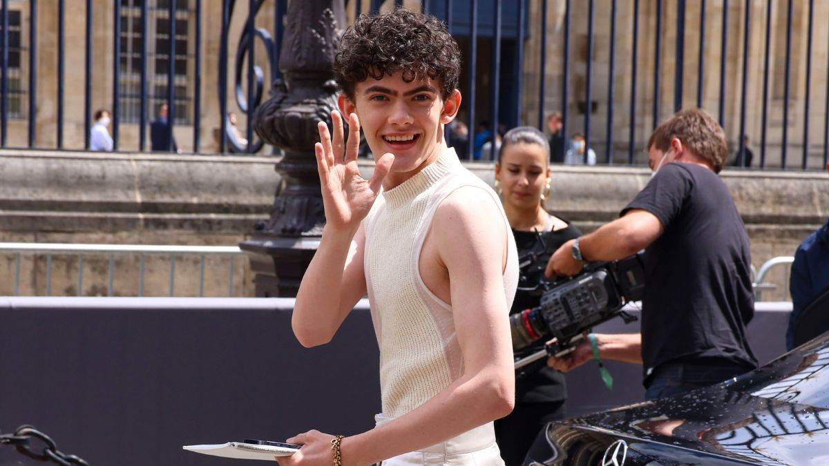 Joe Locke attends the Dior Homme Menswear Spring Summer 2023 show as part of Paris Fashion Week on June 24, 2022 in Paris, France. (Photo by Pierre Suu/Getty Images)