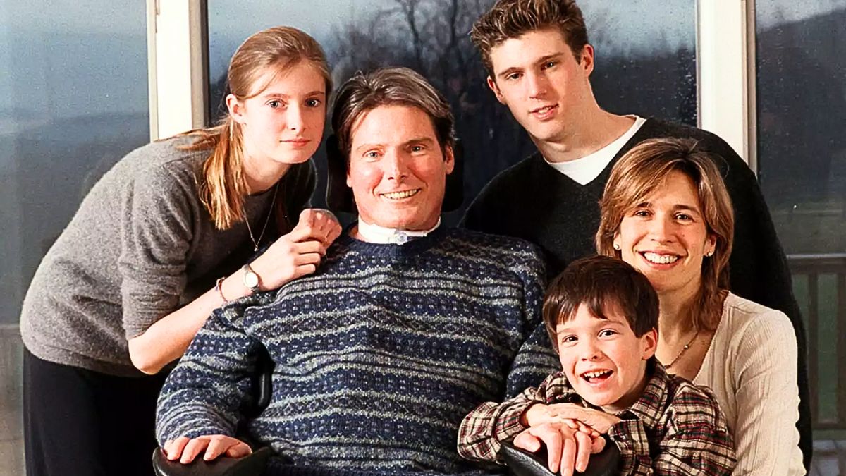 Christopher Reeve, Dana Reeve, sons Will and Matthew, and daughter Alexandra