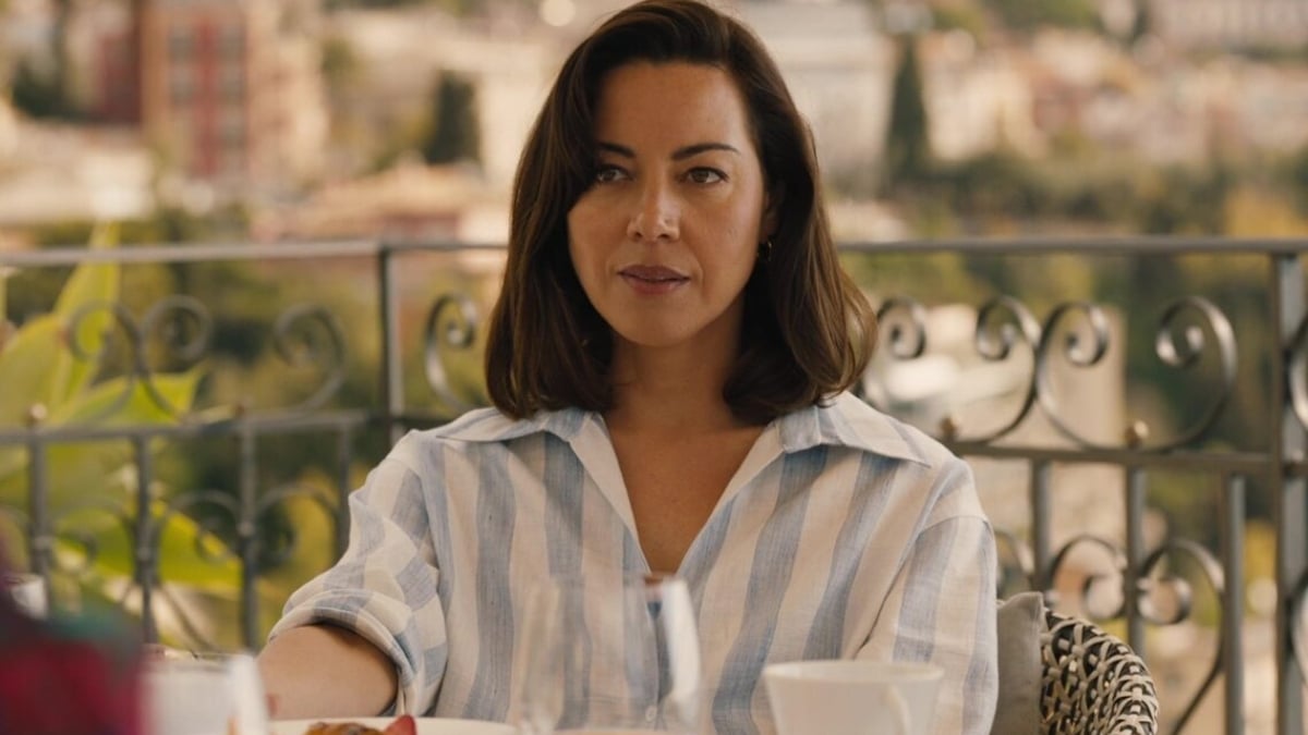 Aubrey Plaza in The White Lotus