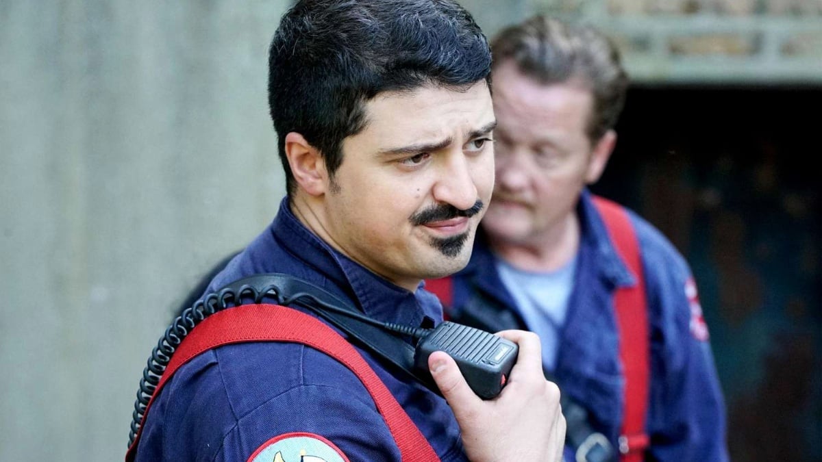 Otis in Chicago Fire