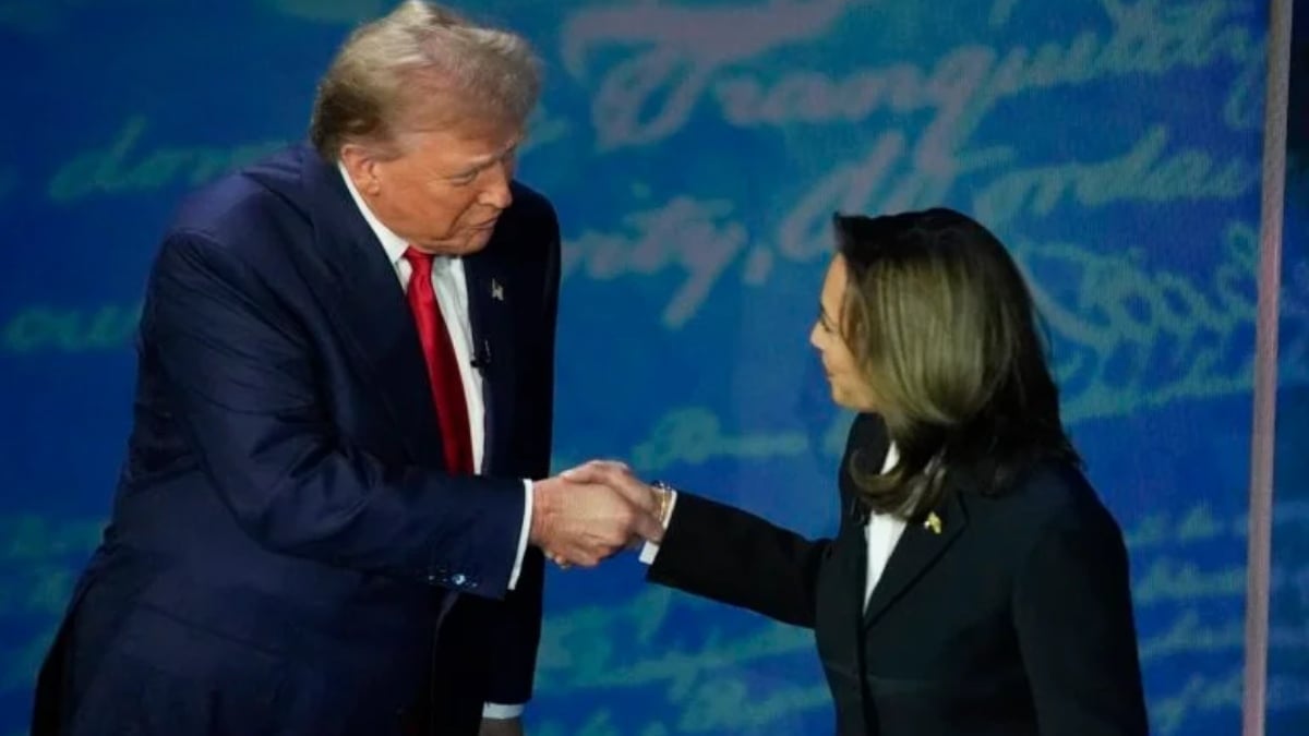 Donald Trump and Kamala Harris shaking hands at the debate