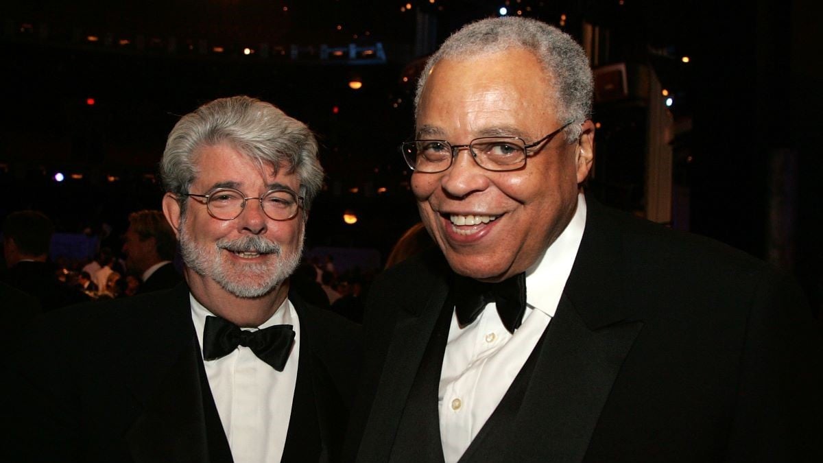 HOLLYWOOD, CA - JUNE 08: Director George Lucas and actor James Earl Jones pose during the 34th AFI Life Achievement Award tribute to Sir Sean Connery held at the Kodak Theatre on June 8, 2006 in Hollywood, California.