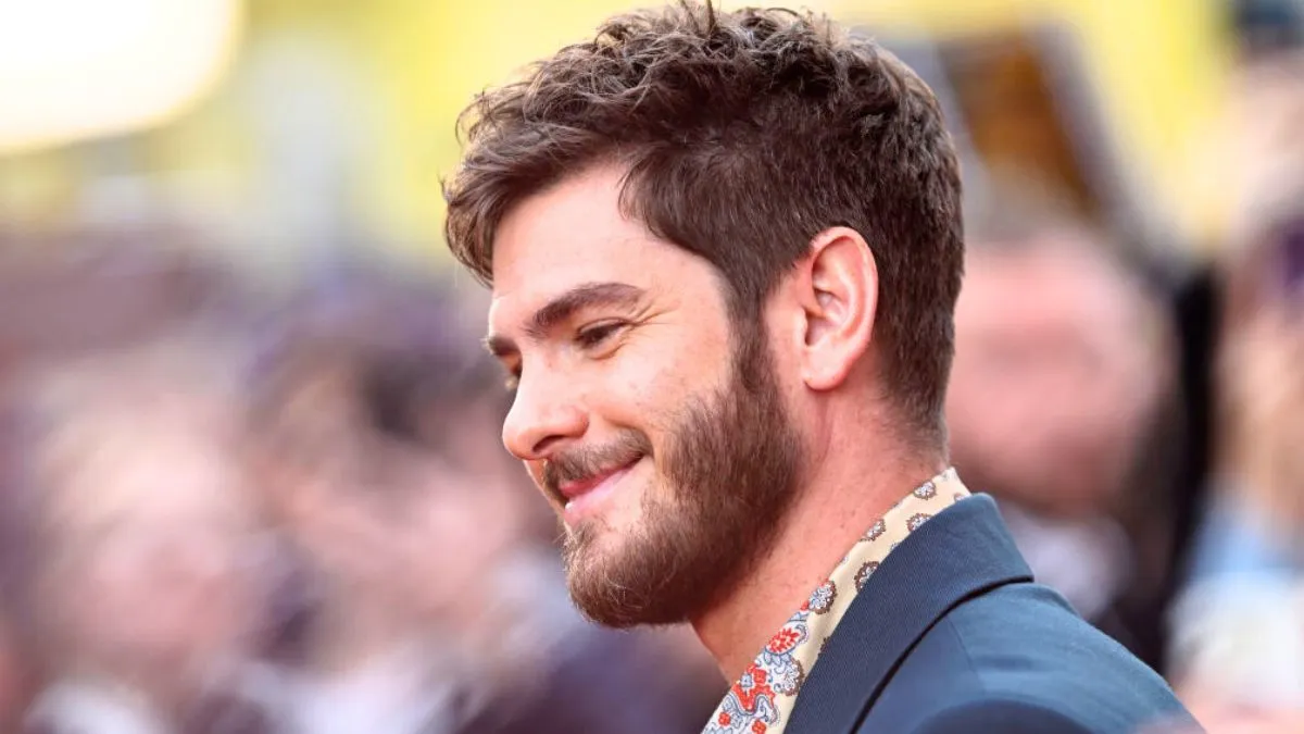 LONDON, ENGLAND - OCTOBER 17: Andrew Garfield attends the "We Live In Time" Headline Gala during the 68th BFI London Film Festival at The Royal Festival Hall on October 17, 2024 in London, England. (Photo by Gareth Cattermole/Getty Images for BFI)