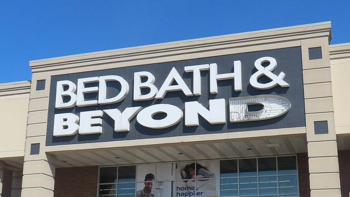 CC BY-SA 4.0 Closing Bed Bath & Beyond - Taylor