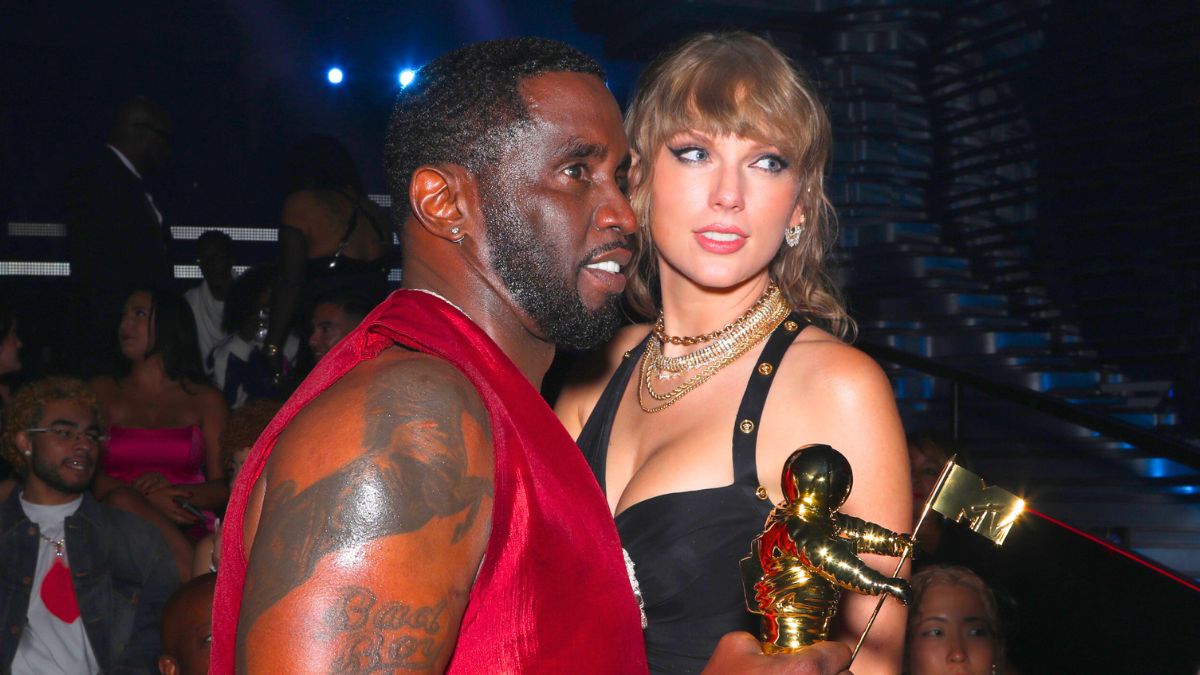 Diddy and Taylor Swift pose during the 2023 MTV Video Music Awards at Prudential Center