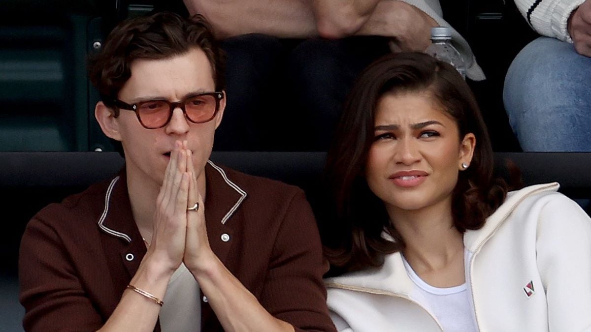 Tom Holland and Zendaya watch Carlos Alcaraz of Spain play Daniil Medvedev of Russia during the Men's Final of the BNP Paribas Open at Indian Wells Tennis Garden on March 17, 2024 in Indian Wells, California. (Photo by Matthew Stockman/Getty Images)