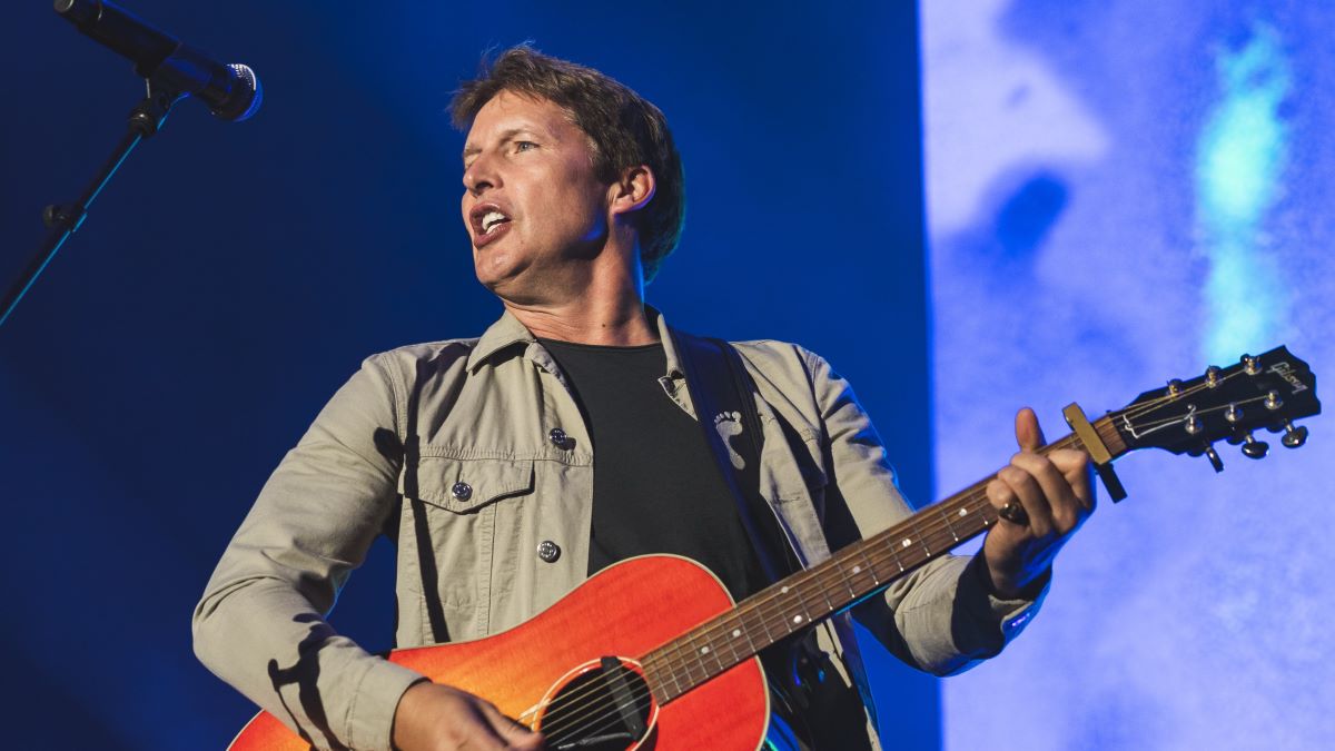 James Blunt performs in concert during Noches del Botánico Music Festival at Real Jardín Botánico Alfonso XIII on July 22, 2024 in Madrid, Spain. (Photo by Mariano Regidor/Redferns)