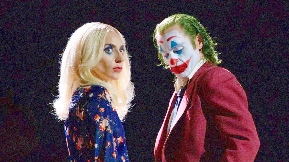 Lady Gaga as Harley Quinn and Joaquin Phoenix as Arthur Fleck in Joker Folie à Deux