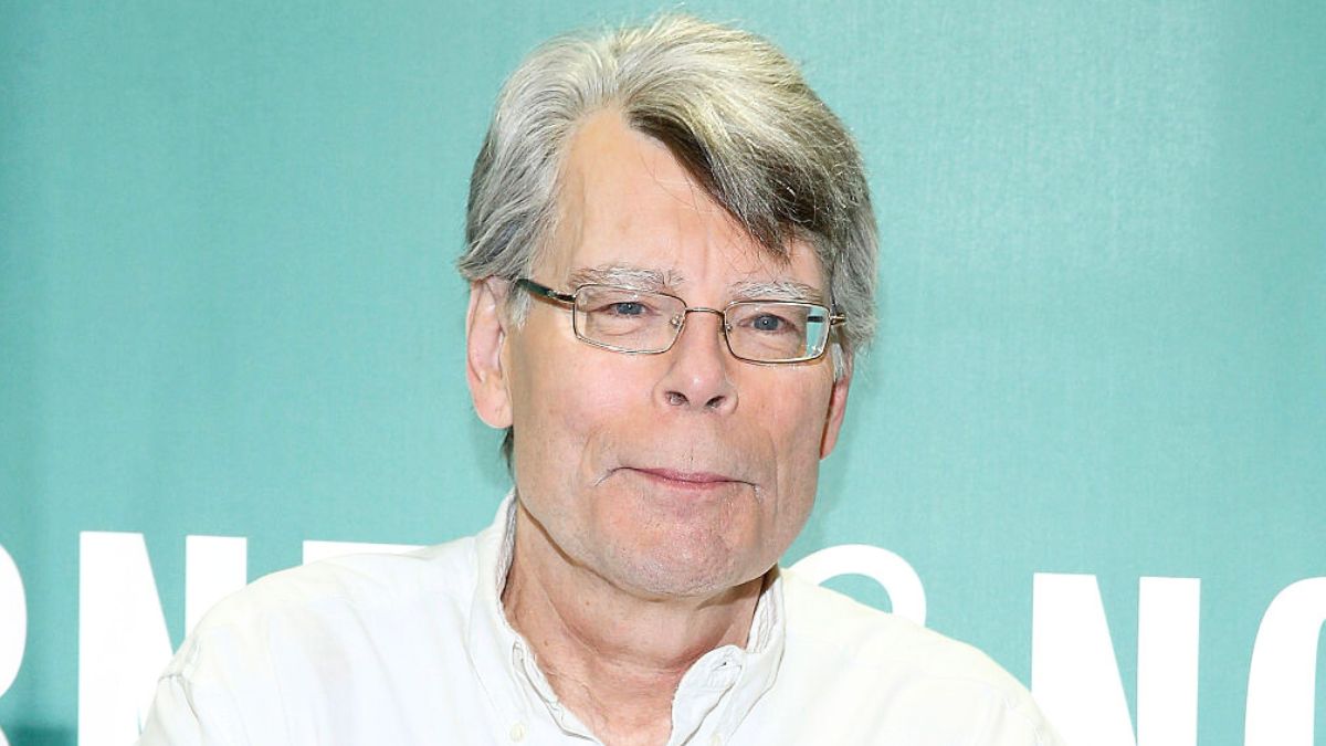 NEW YORK, NY - NOVEMBER 11: Stephen King Signs Copies Of His Book "Revival" at Barnes & Noble Union Square on November 11, 2014 in New York City. (Photo by John Lamparski/WireImage)