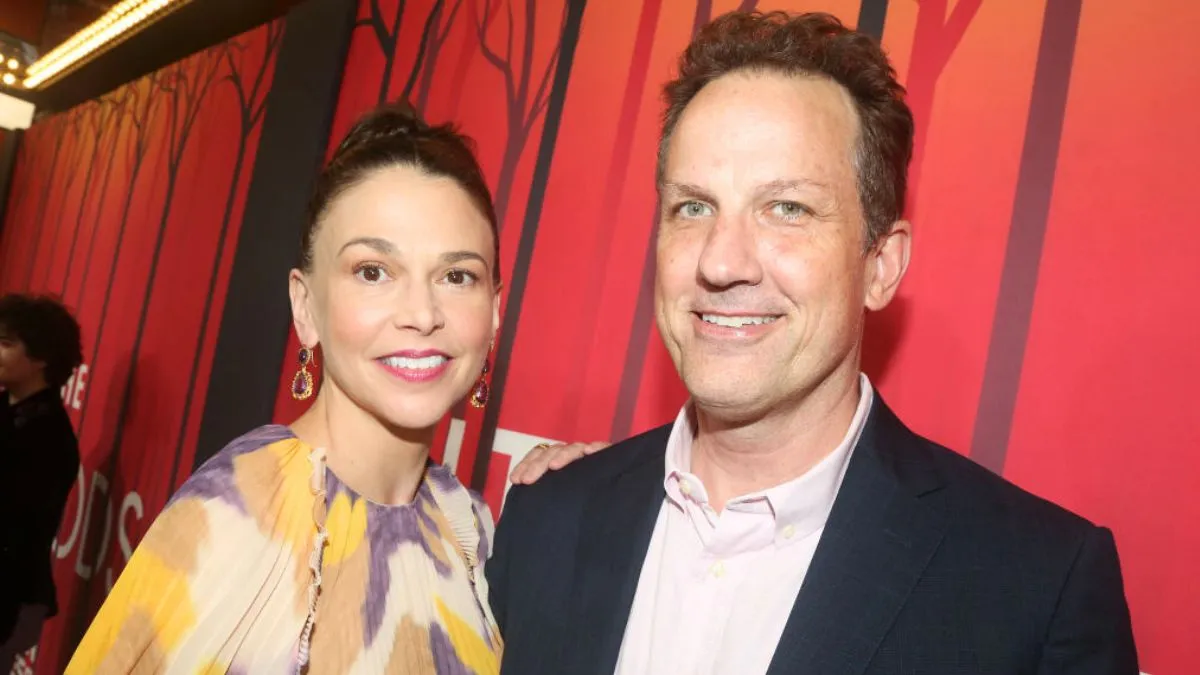 Sutton Foster officially ditches husband of 10 years for Hollywood actor, wants new romance off radar – We Got This Covered