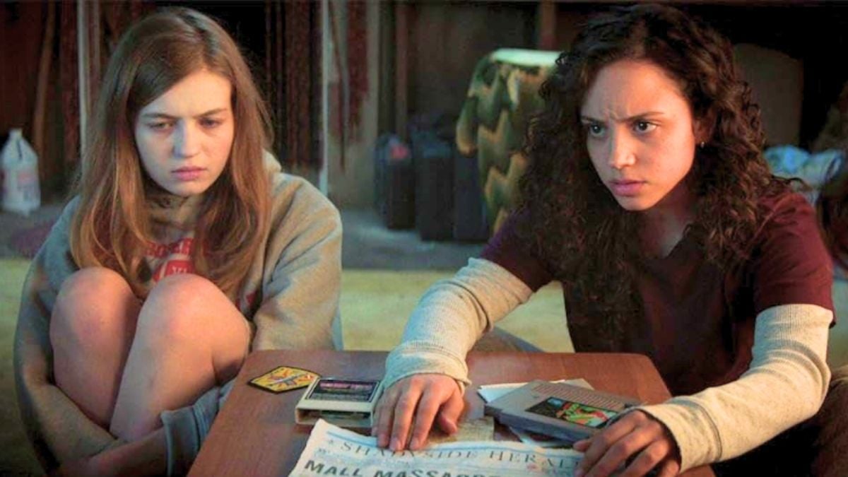 Kiana Madeira and Olivia Scott Welch in Fear Street: Part One - 1994