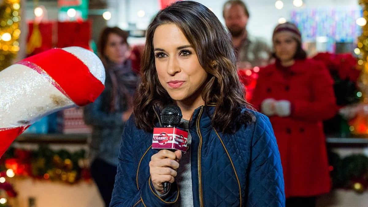 Lacey Chabert in A Family For Christmas