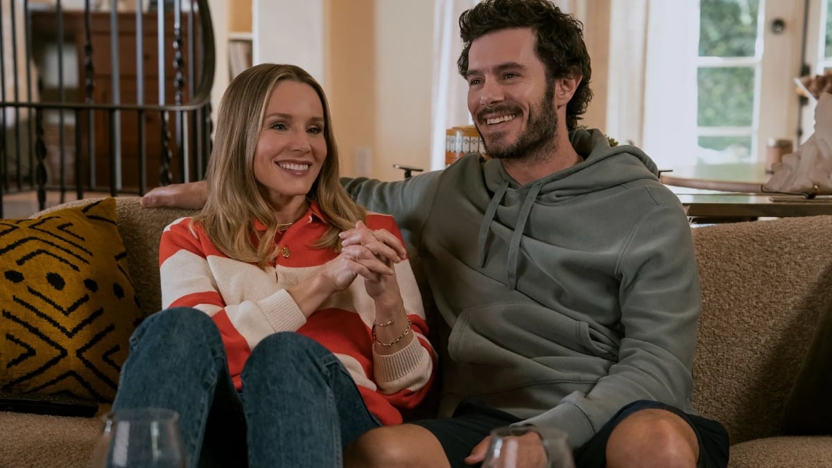 Kristen Bell and Adam Brody in Nobody Wants This