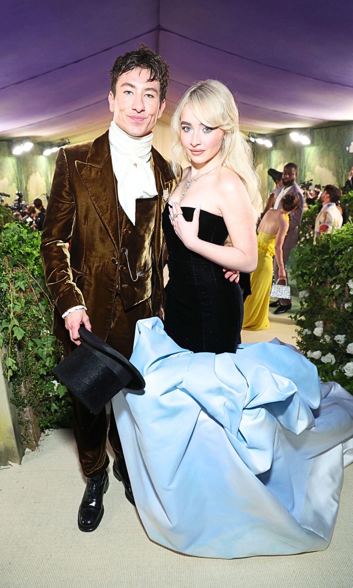 Barry Keoghan and Sabrina Carpenter attend The 2024 Met Gala Celebrating "Sleeping Beauties: Reawakening Fashion" at The Metropolitan Museum of Art on May 06, 2024 in New York City. 